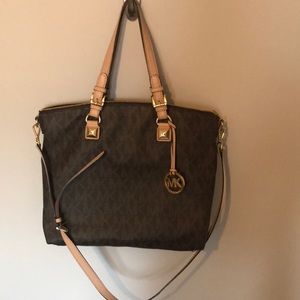 Brown Michael Kors crossbody handbag
